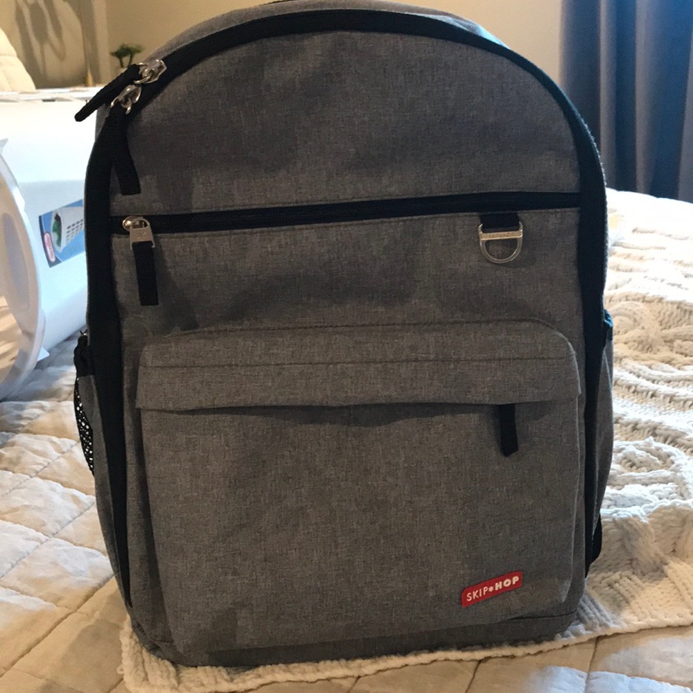 Skip Hop diaper bag NWOT!